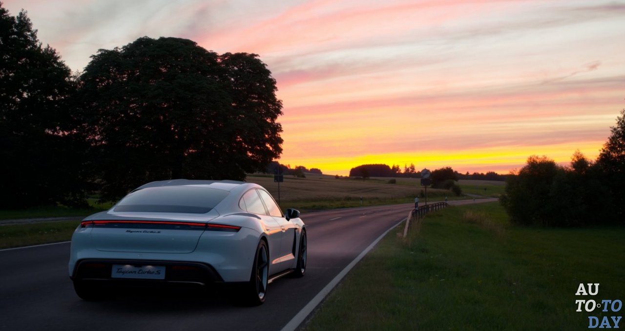 Porsche Taycan появится в Gran Turismo Sport PS4 в октябре