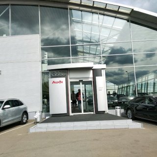 Audi Центр Випос