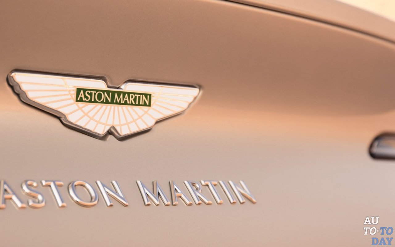 Новый тизер от Aston Martin: компания анонсирует первый мотоцикл