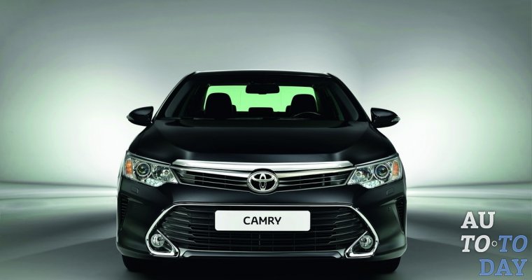 Toyota Camry в комплектации Premium выгодой до 40 653 грн