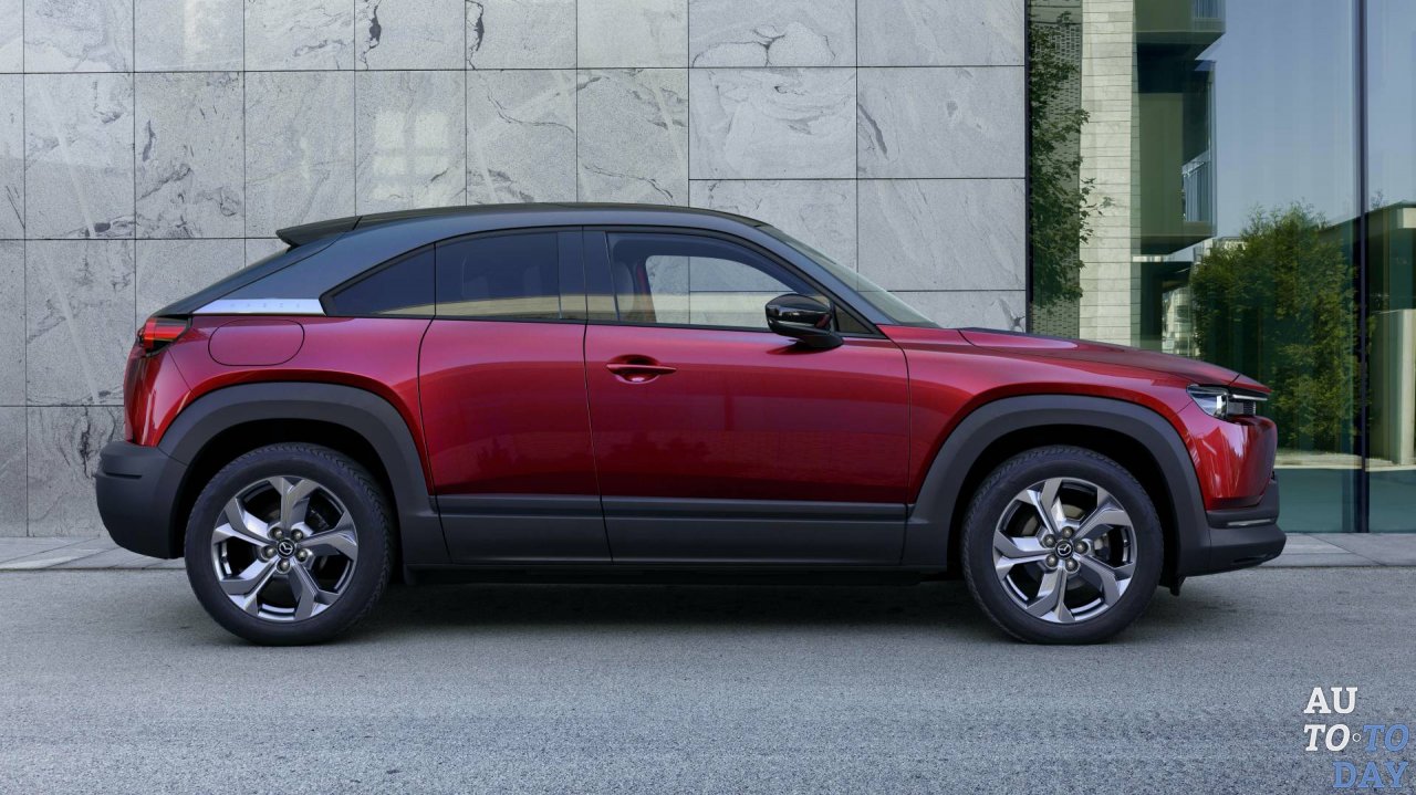 Новый Mazda MX-30 First Edition доступен для европейских клиентов