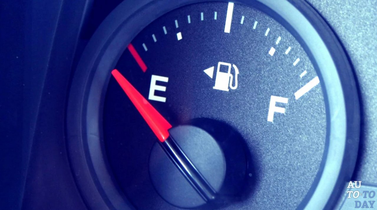 Бензобак на нуле