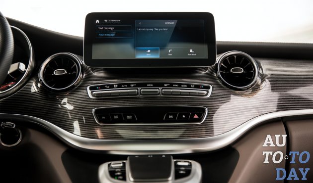 Mercedes-Benz V-Class получает информационно-развлекательную MBUX