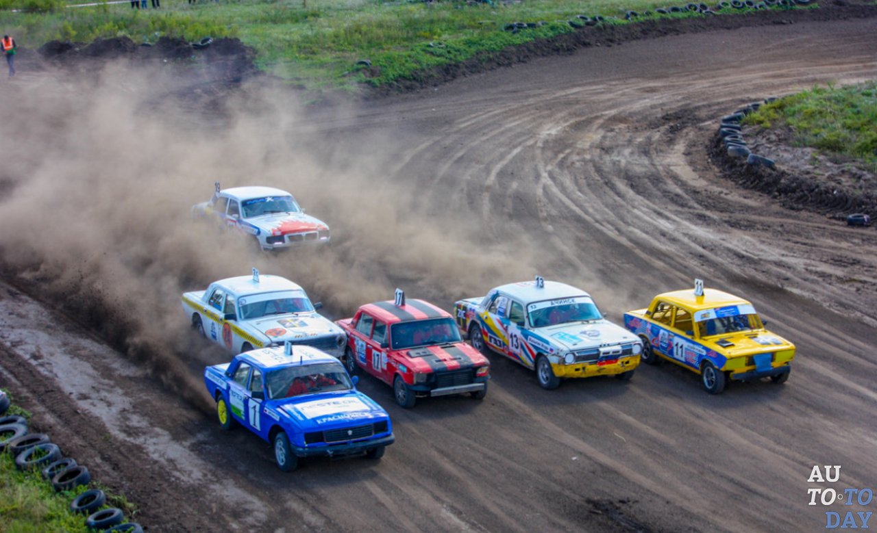 Вид гонок — автокросс Вид гонок — автокросс