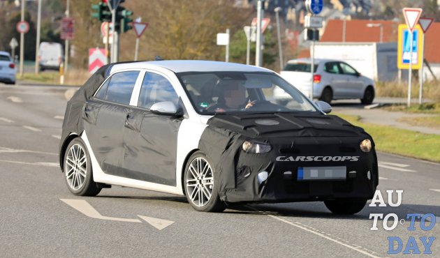 Новая Kia Rio готовится к покорению сегмента