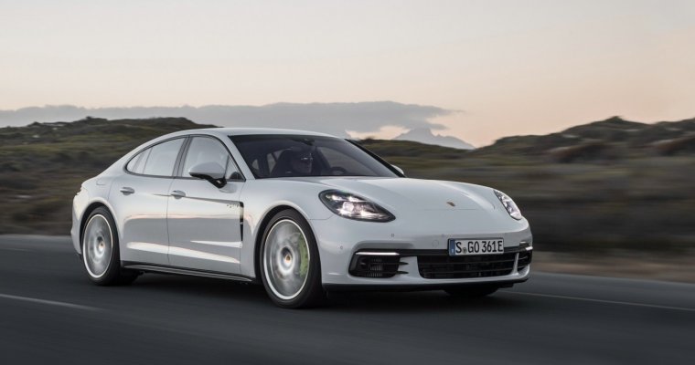 Премиальные спорткары Porsche с выгодой до 15% в декабре