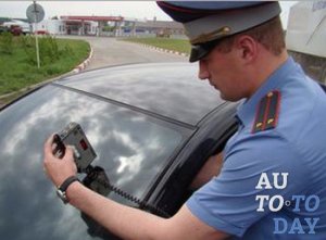 Проверка светопропускной способности тонировки