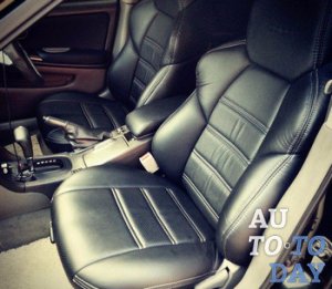 Автомобильное сиденье