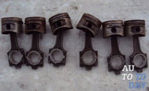 Поршни двигателя Поршни двигателя