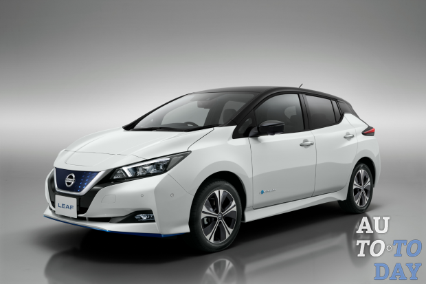 В Україні оголошено ціни на електромобіль Nissan LEAF